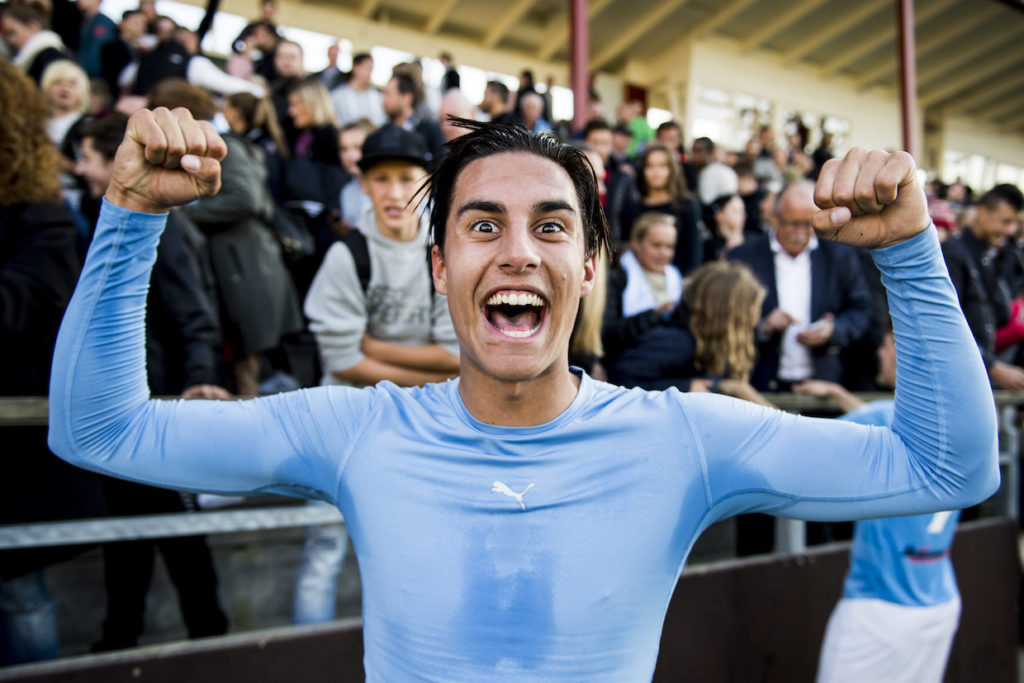 150930 Malmö FFs målskytt Isak Redzic jublar efter fotbollsmatchen i UEFA Youth League mellan Malmö FF och Real Madrid den 30 september 2015 i Malmö. Foto: Petter Arvidson / BILDBYRÅN / kod PA / 91226