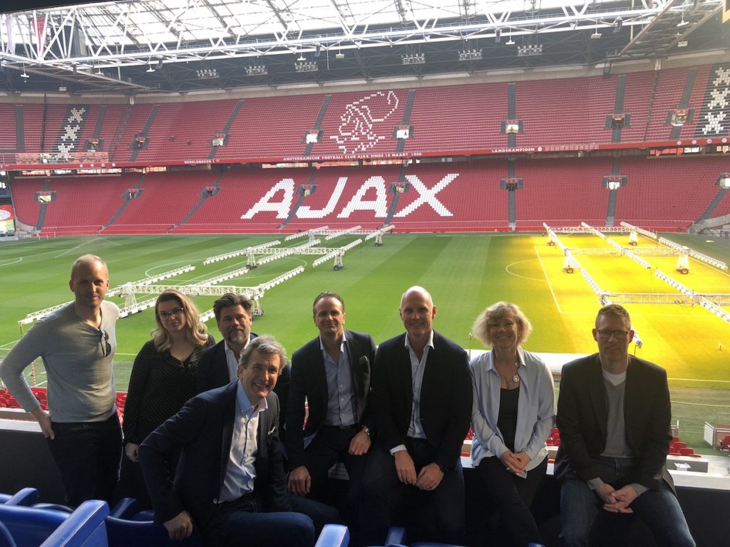 Årets Affärsteam i Allsvenskan (Malmö FF) och Superettan (Varbergs BoIS) 2017 samt representanter från Svensk Elitfotboll och Cruyff Institute på studiebesök på Amsterdam ArenA och Ajax