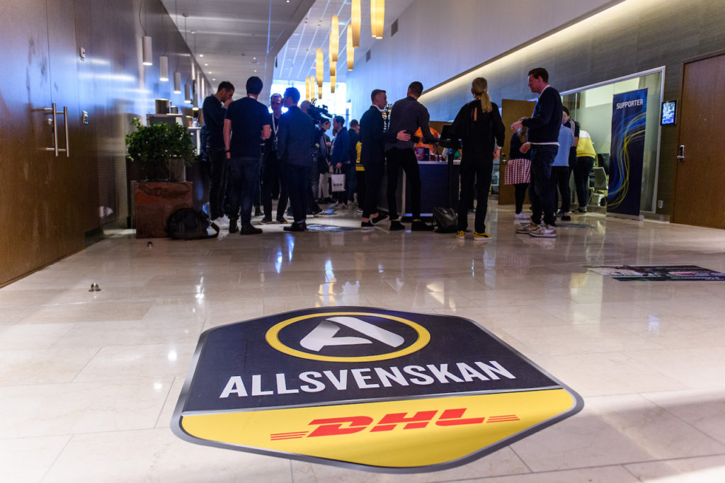 Mingel under fotbollsallsvenskans upptaktsträff den 19 mars 2019 i Stockholm. Foto: Simon Hastegård / Bildbyrån / 180012