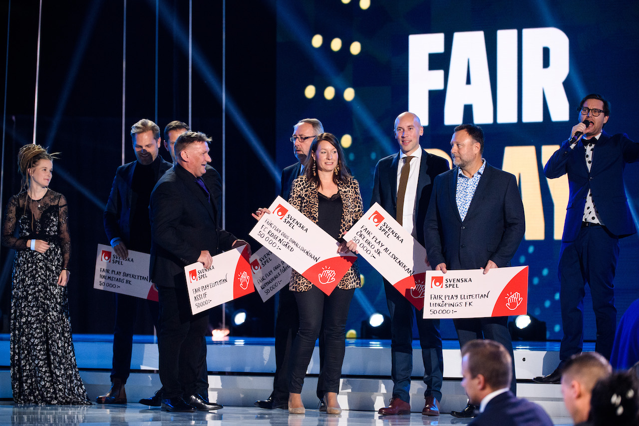 Svenska Spel delar ut priset Fair Play under Fotbollsgalan den 11 november 2019 i Stockholm. Foto: Maxim Thoré / BILDBYRÅN